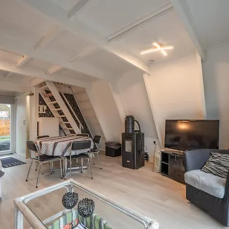 Apartment Cosy Coastal With Private Garden Koksijde